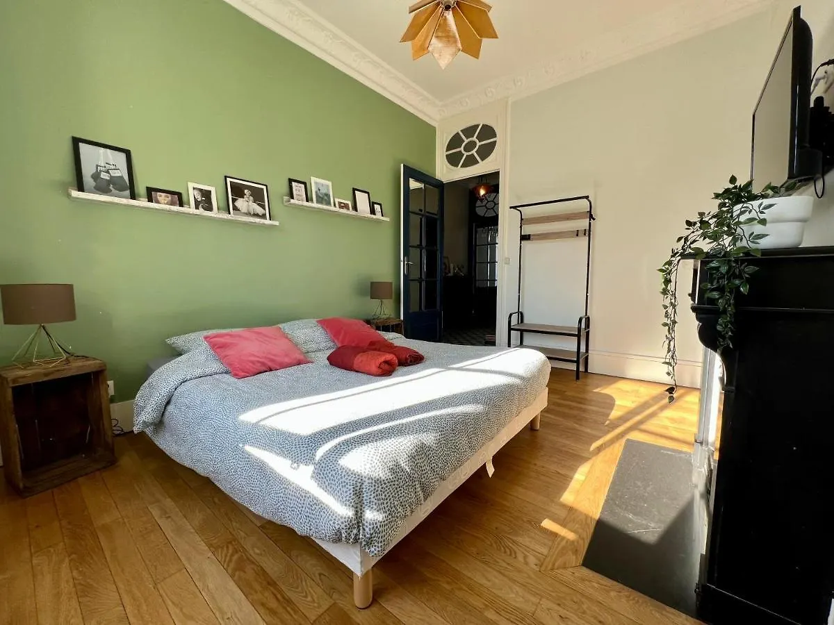 Le Telepherique, Vue Bastille, 6 Pers, 300 M Gare Grenoble 0*,  France